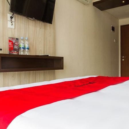 Reddoorz Apartment @ Gateway Pasteur Bandung Exterior photo
